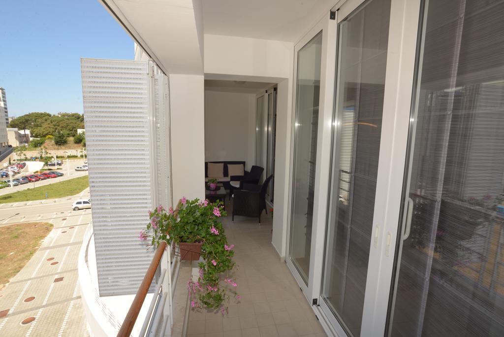 Base Bridge Apartment - Zadar City Centre - Free Parking Eksteriør billede