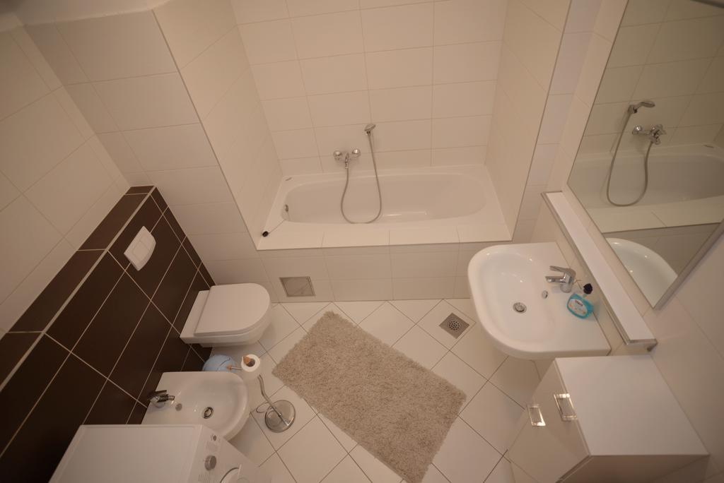 Base Bridge Apartment - Zadar City Centre - Free Parking Eksteriør billede