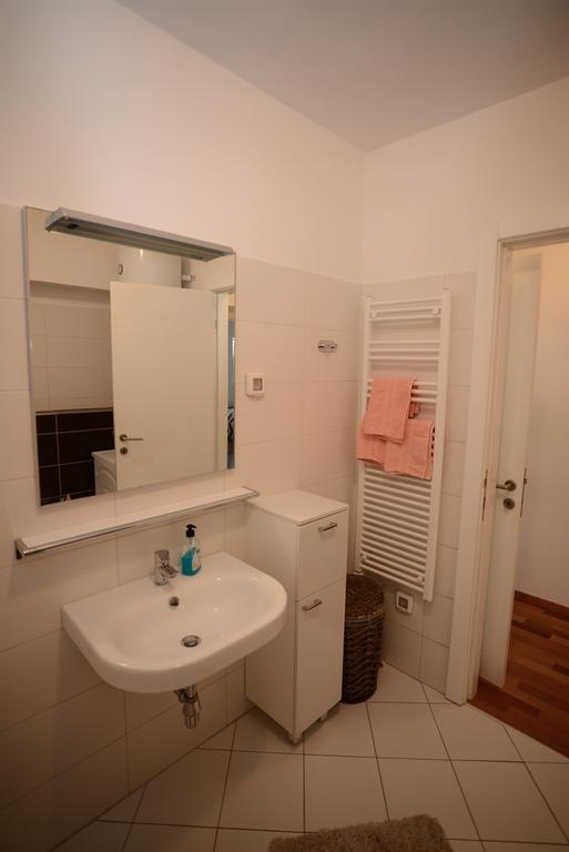 Base Bridge Apartment - Zadar City Centre - Free Parking Eksteriør billede